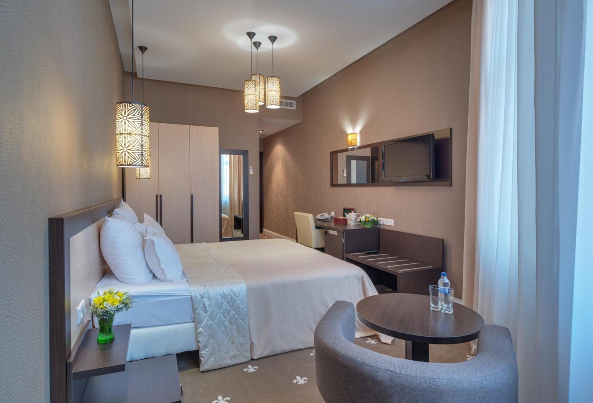 Ark Palace Hotel & Spa Οδησσός Εξωτερικό φωτογραφία